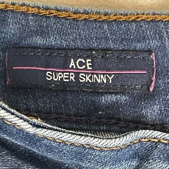 Vigoss Ace Super Skinny Cropped Distressed Jeans 26 - Picture 3 of 7